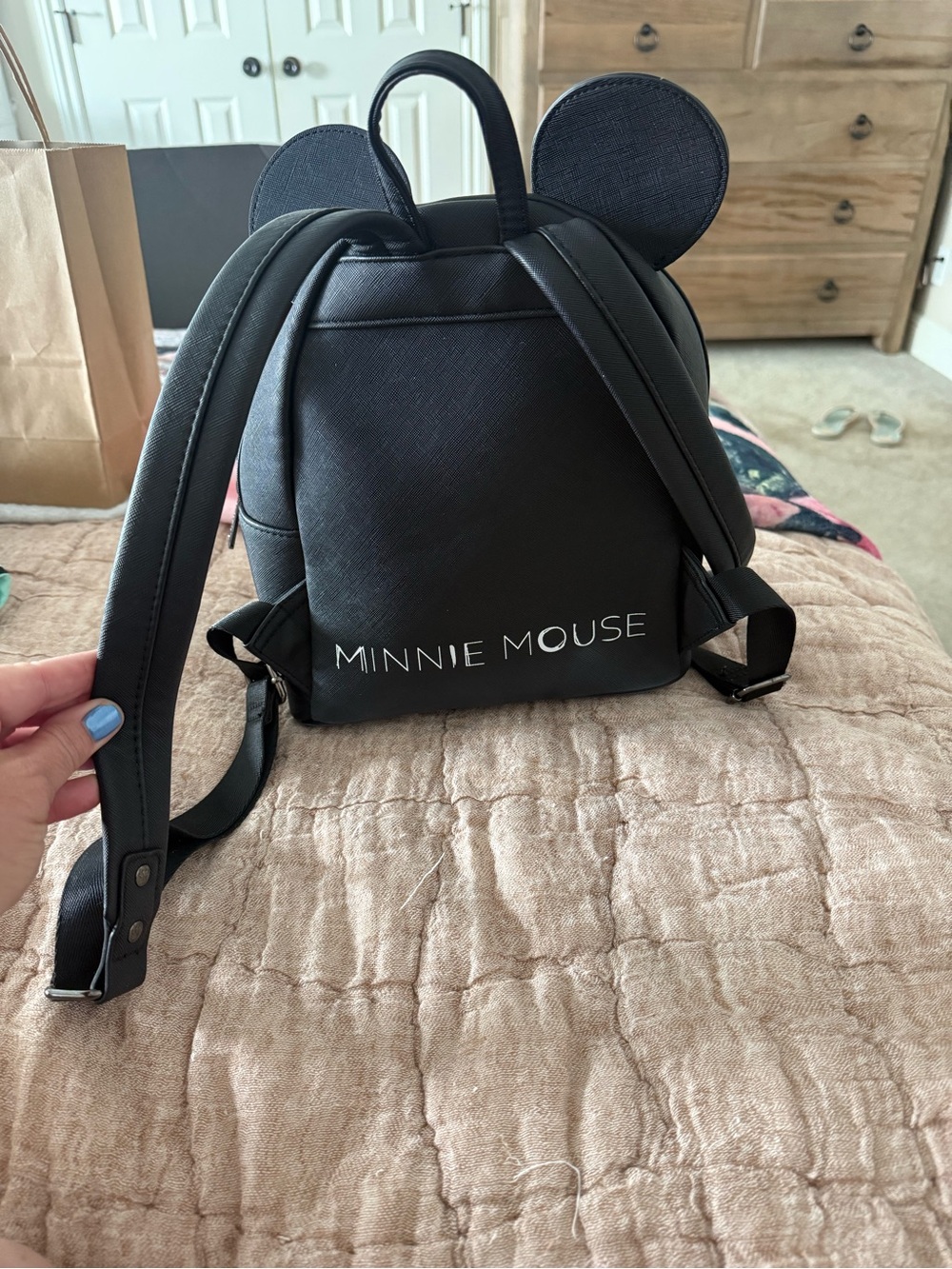 Loungefly Black White Polka Dot Minnie Mouse Mini Backpack with Red Bow - Picture 2 of 2